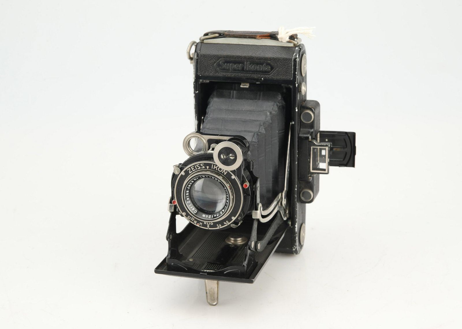 A Zeiss Ikon Super Ikonta 530/15 Folding Camera, (1 of 1)