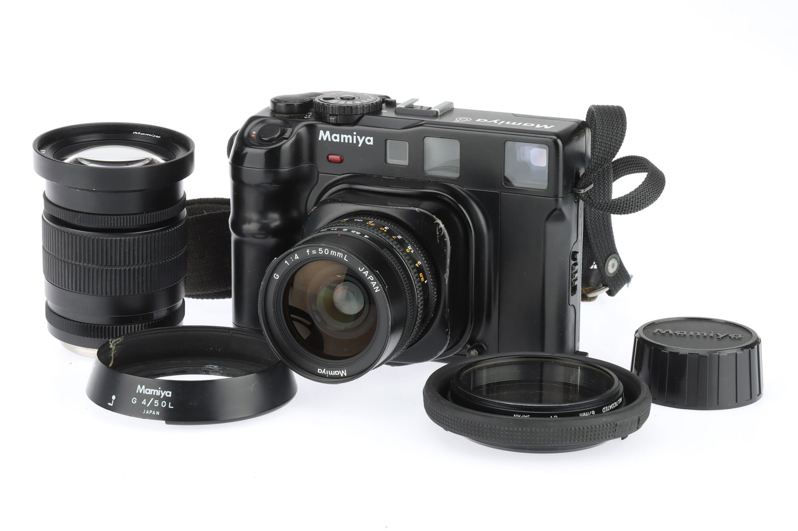 A Mamiya 6 Medium Format Camera, (1 of 1)