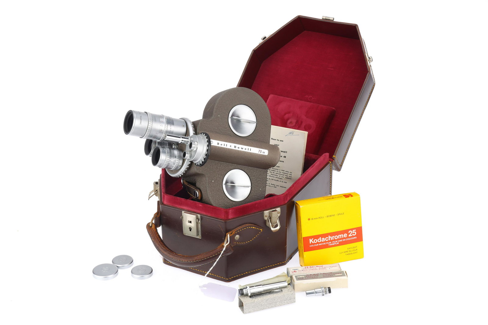 A Bell & Howell 70-DR 16mm Motion Picture Camera Outfit, (1 of 1)