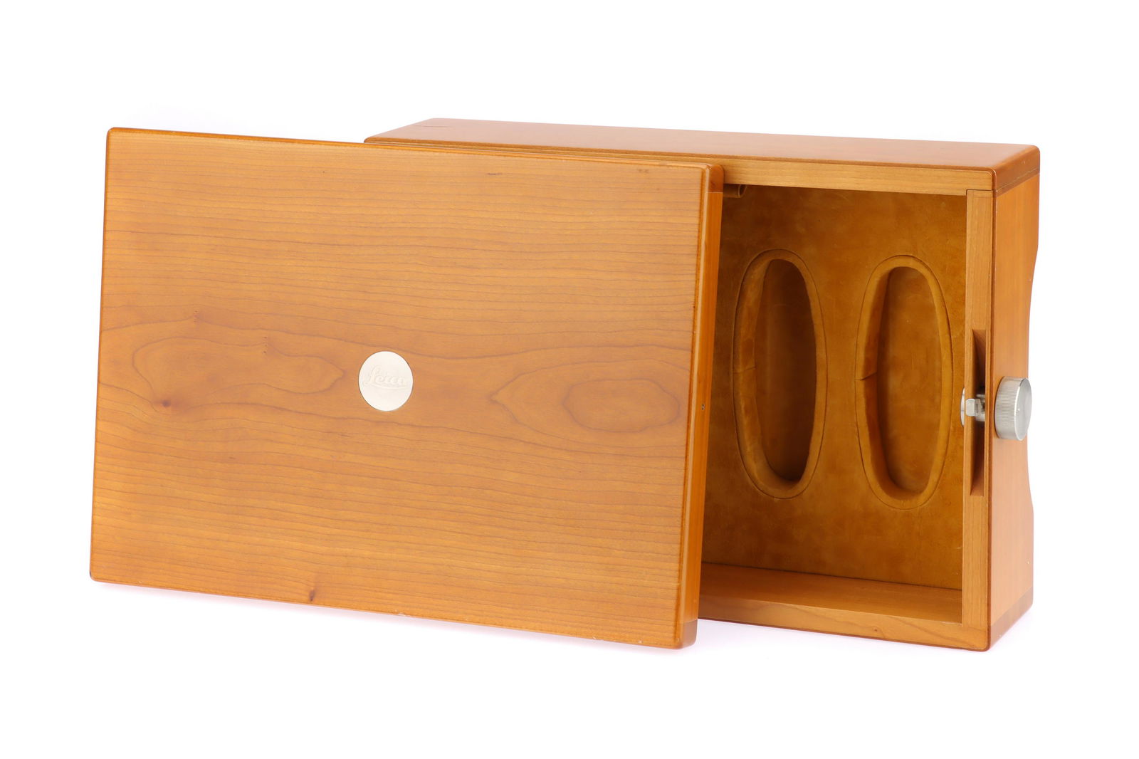 A Leica MP Wooden Presentation Box,: A Leica MP Wooden Presentation Box, some light marks to the body