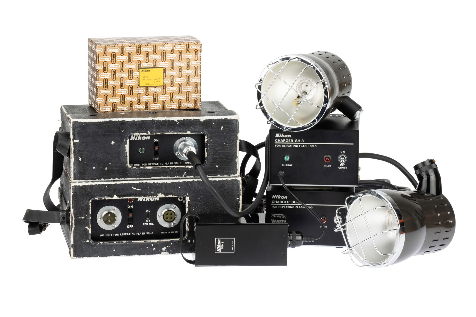 A Two Head Nikon SB-6 Repeating Flash Outfit, (1 of 2)