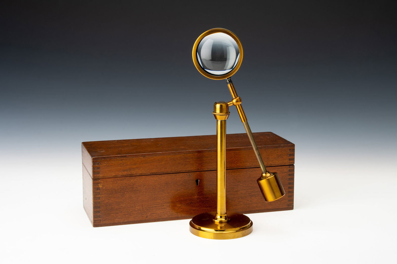 A Very Fine Microscope Aplanatic Nelson-Type Bullseye Condenser, (1 of 1)