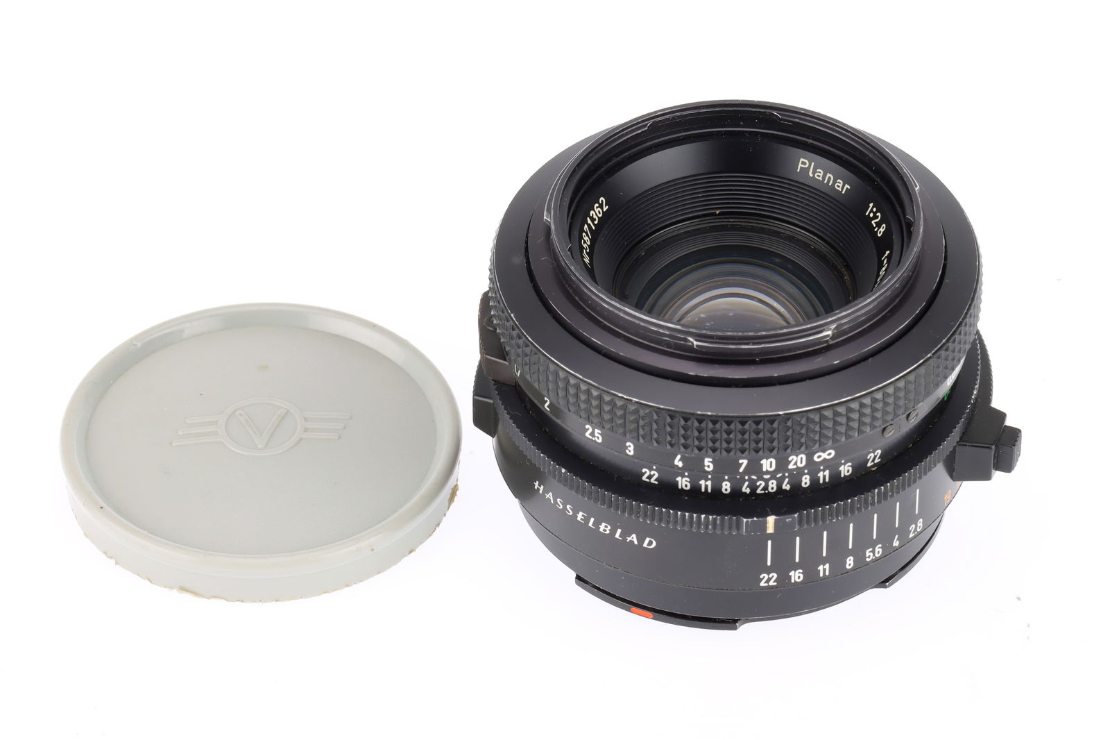 A Carl Zeiss Planar T* Hasselblad f/2.8 80mm Lens (1 of 1)