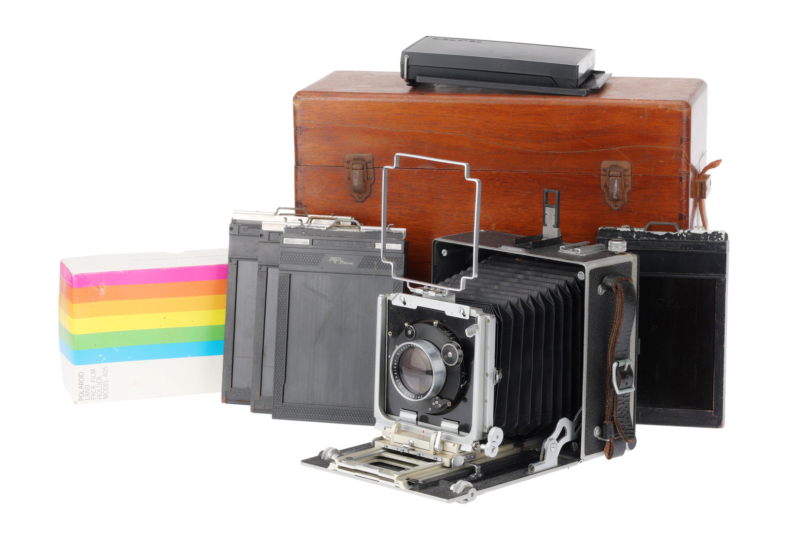 A Micro Precision Products Micro Technical VI Camera,: A Micro Precision Products Micro Technical VI Camera, black, serial number 6164, body F-G, extends and folds correctly, focussing screen intact, one rear bellows plate screw is sheared off, with Schne