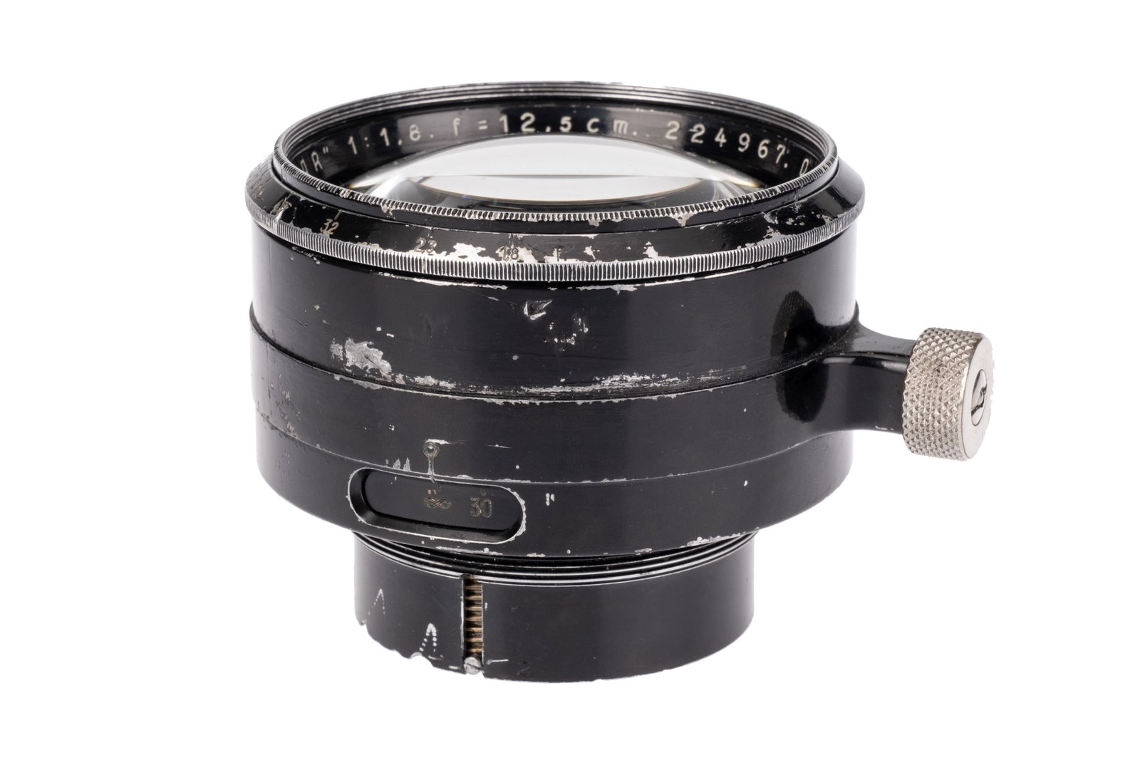 An Ernostar Anastigmat f/1.8 125mm Lens,: black, serial no. 224967, body, G, elements, VG, some light internal haze and light cleaning marks, housed in dial focusing mount