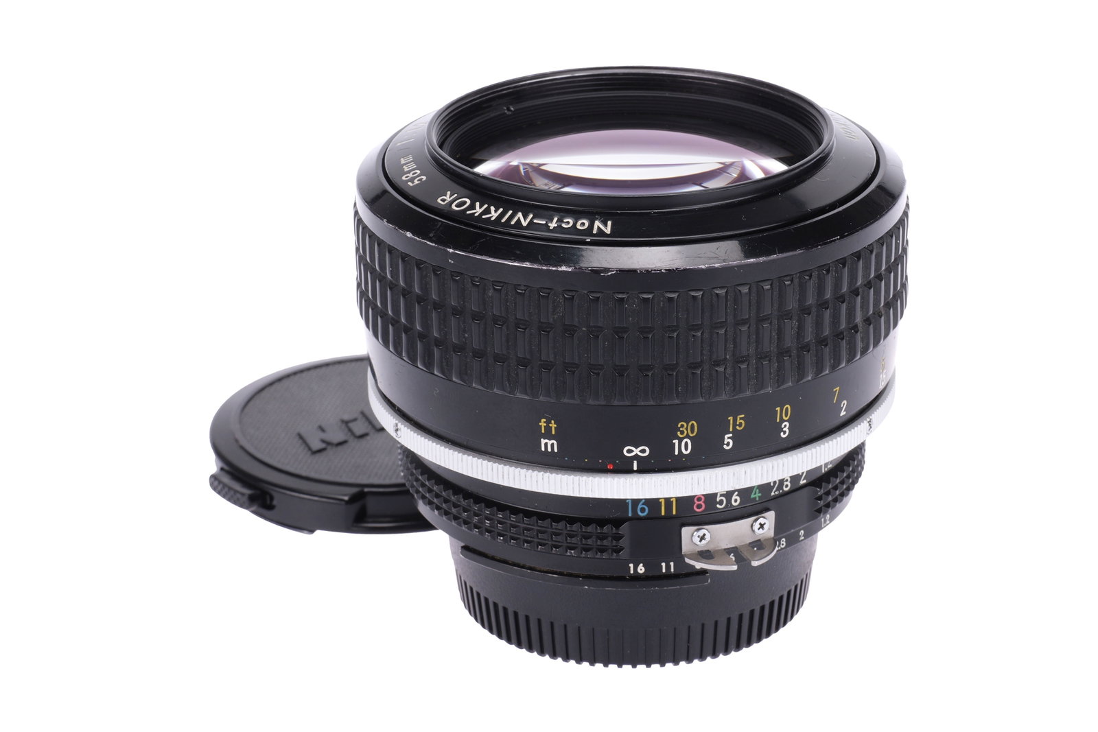 A Nikon Noct-Nikkor Ai f/1.2 58mm Lens, (1 of 6)