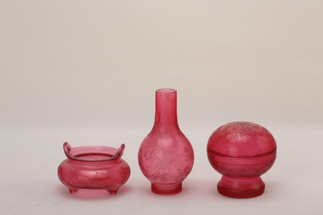 A Set of Chinese Peking Glass Vase, Incense Burner, and (1 of 20)