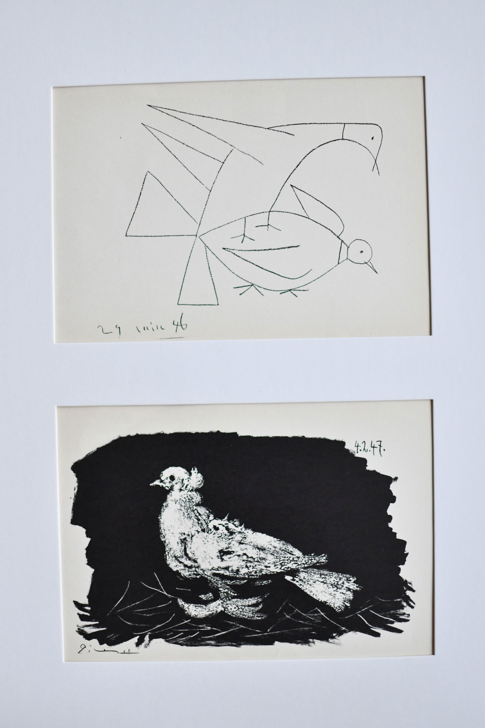 PICASSO- TWO PIGEONS: Artist PABLO PICASSO AfterDimensions Each picture is 5x8 inches x (2)Medium LITHOGRAPHCondition ExcellentLimited Edition After Means that it is a copy of the artist?s work. For Example, Old Masters