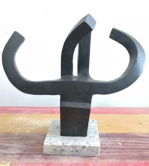 Untitled Bronze Sculpture By Eduardo Chillida (1 of 1)