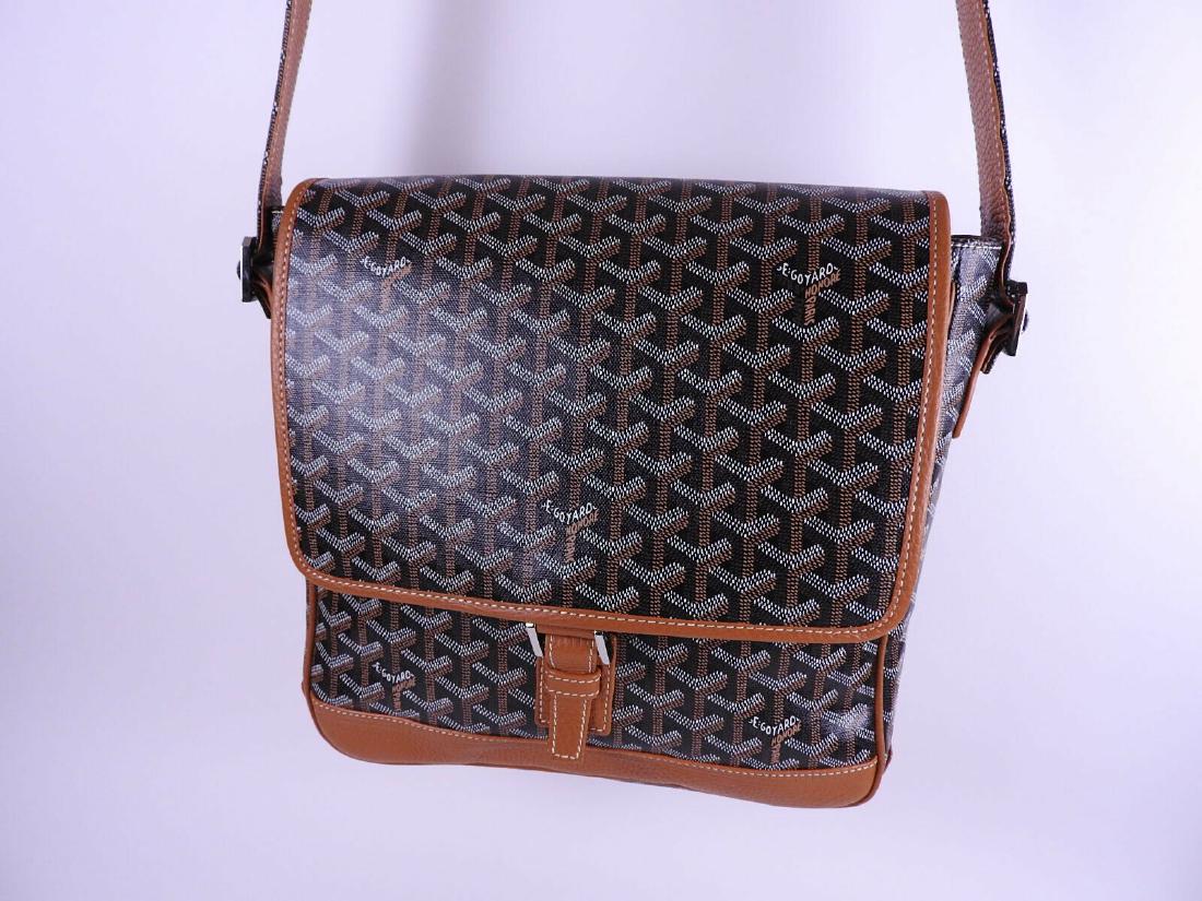 goyard messenger bag price