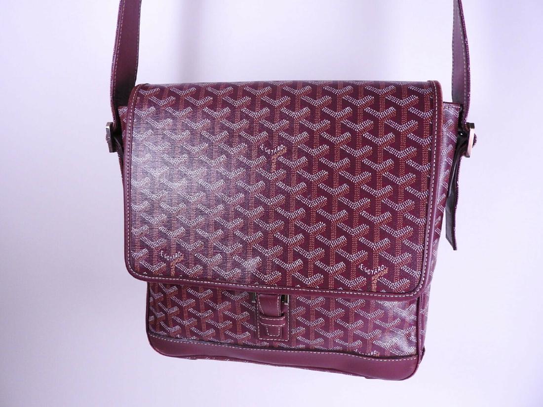 blue goyard messenger bag