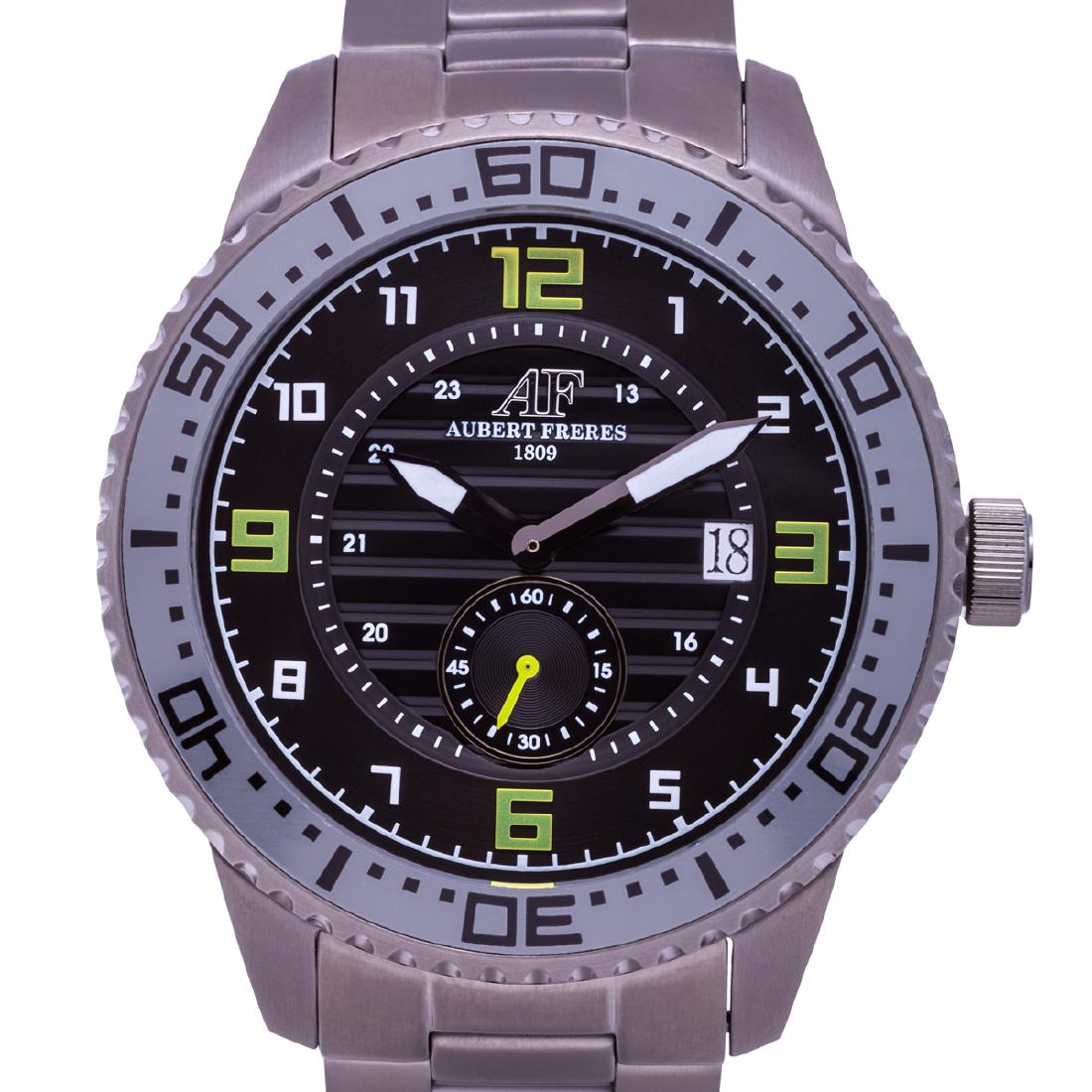 Aubert Freres Montagne Mens Watch: Main Features: Unidirectional Roatating Bezel, Visible Date Display Window, Multi-Textured Dial Hands: Luminescent Case Shape: Round Material:Sugical Grade 316L Stainless Steel, Silicone Case Thicknes