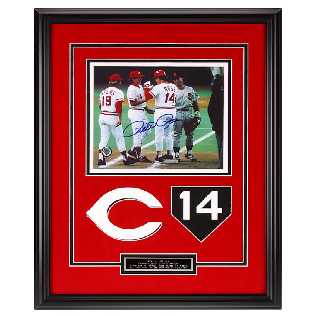 Pete Rose Cincinnati Reds 20x16 Signed GFA: Pete Rose Cincinnati Reds Custom Framed 20x16 Centerpiece 8x10 GFA