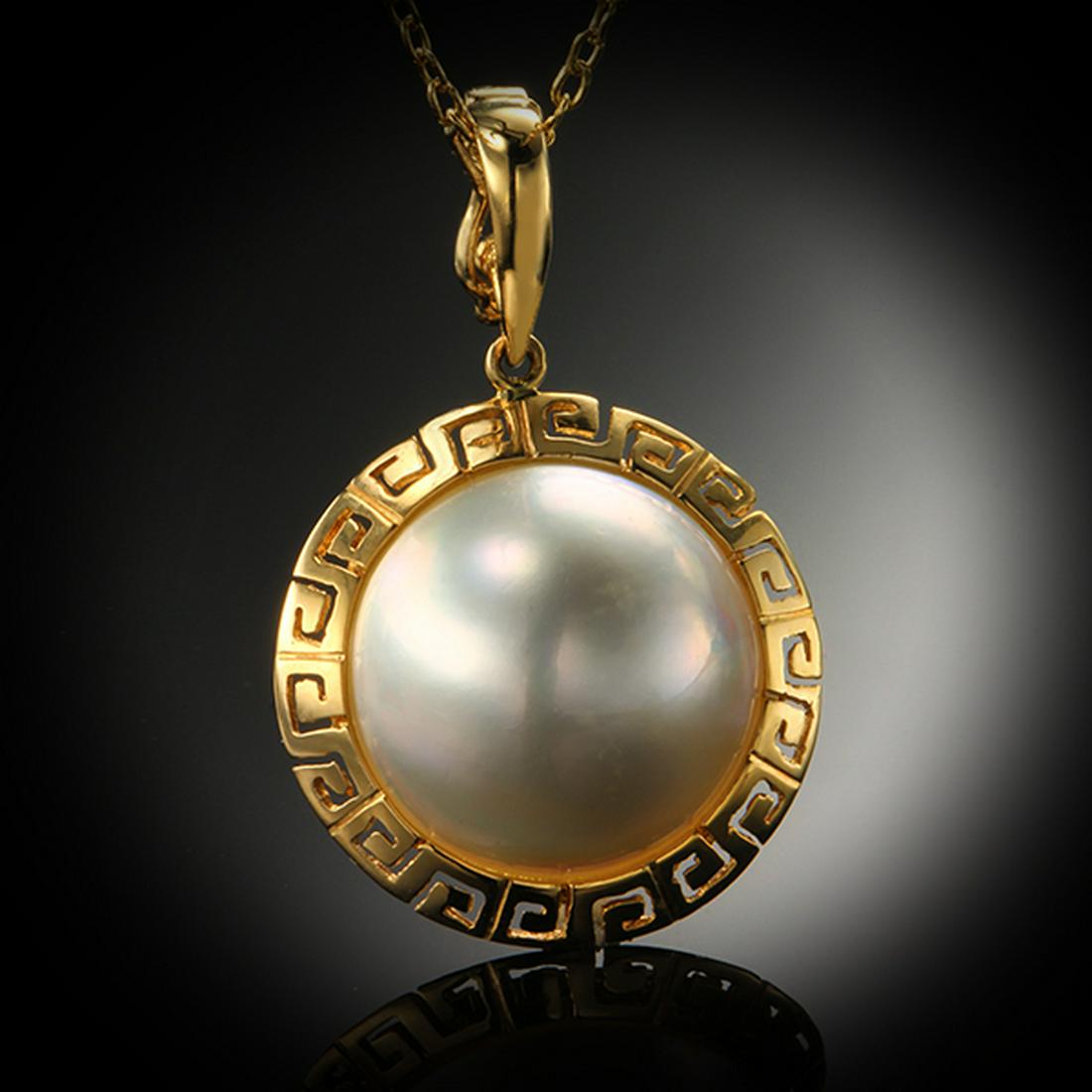14k Gold Mabe Pearl Pendant (1 of 1)