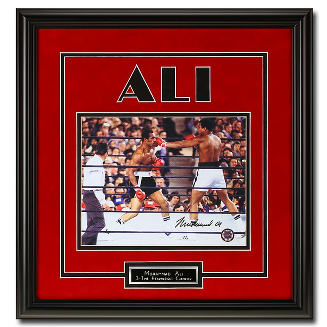 Muhammad Ali Heavyweight Champ 14x15autograph GFA: Muhammad Ali Heavyweight Champ 14x15autograph GFA