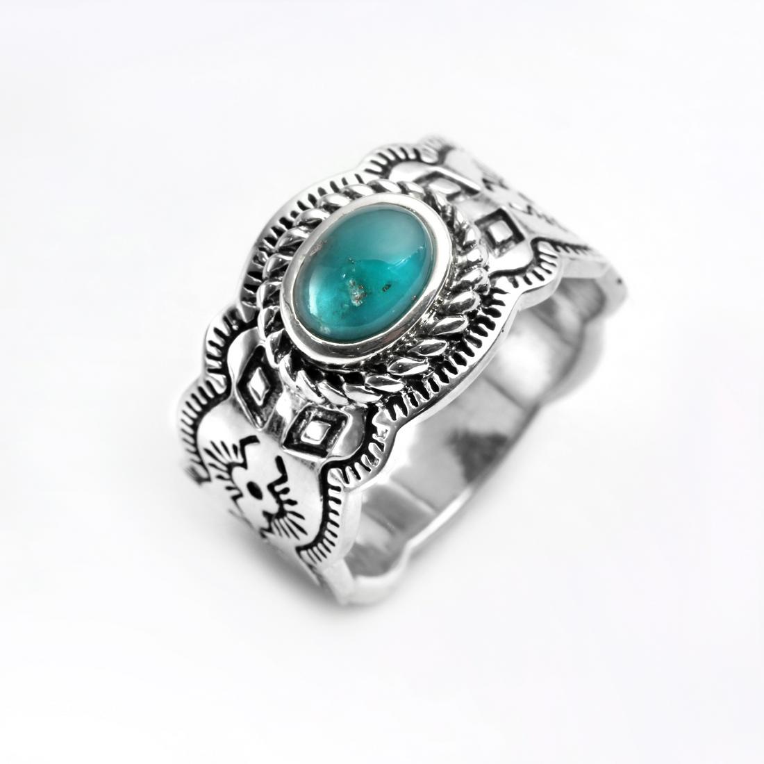 Silver Turquoise Scalloped Edge Band Ring-SZ 6: • Genuine campo frio turquoise • A rope texture halo at the center, native american-inspired etchings and decorated sides with the scalloped edge shank • Gleaming rhodium over fine s