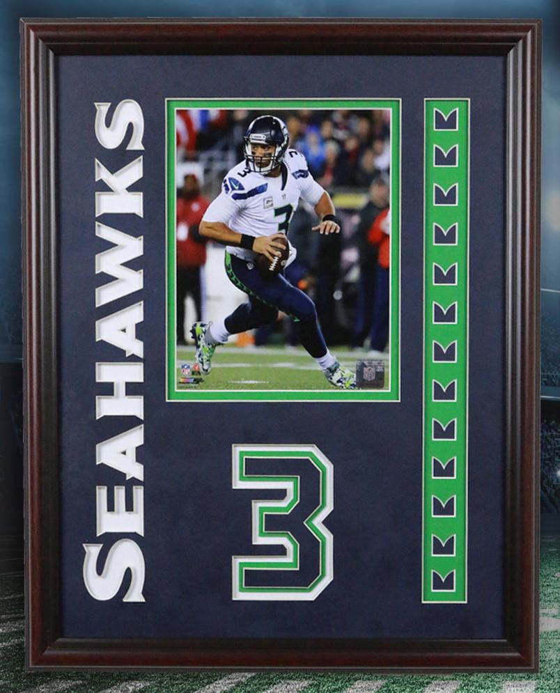 Russell Wilson Seattle Seahawks 20x16 photofile: Russell Wilson Seattle Seahawks 20x16 photofile unsigned