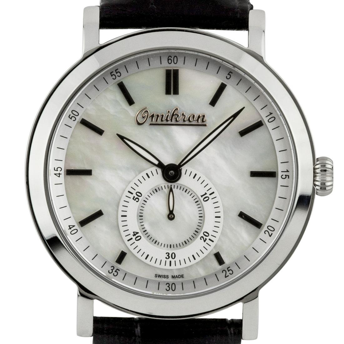 Omikron Harrier Mens Vintage Style Watch (1 of 3)