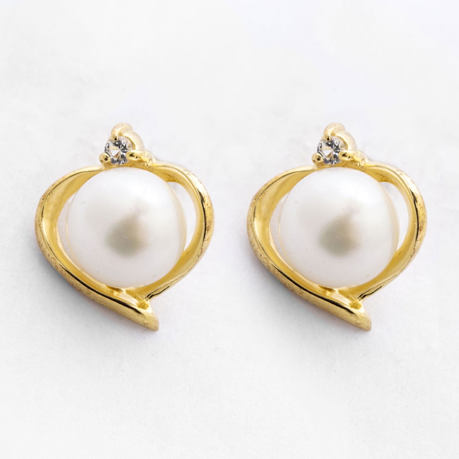 18K Gold over Silver Pearl Heart Stud Earrings (1 of 2)