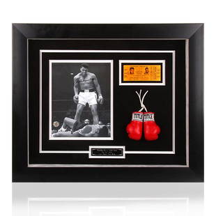 Muhammad Ali Heavyweight Champ 20x16 SignedGFA: Muhammad Ali Heavyweight Champion 20x16 Custom Frame Shadow Box Signed 8x10v GFA