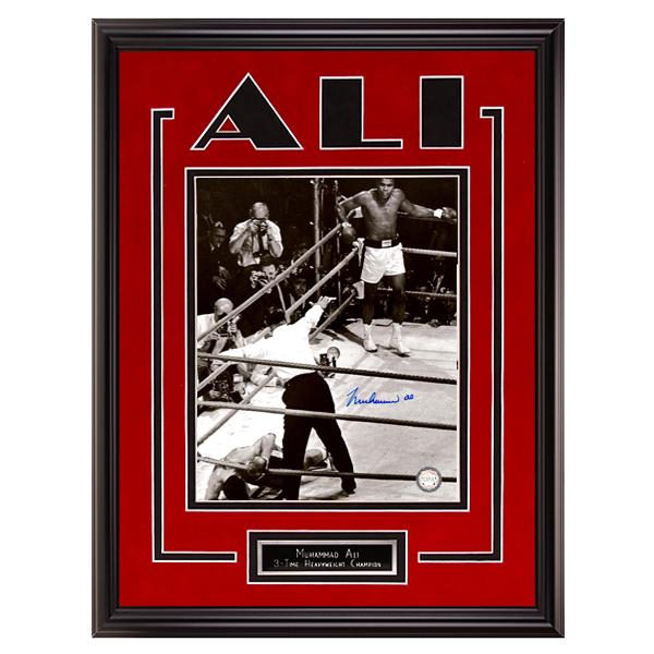 Muhammad Ali Heavyweight Champ 12x16 SignedGFA: Muhammad Ali Heavyweight Champion Custom Frame Showcase 12x16 Autograph 8x10v GFA