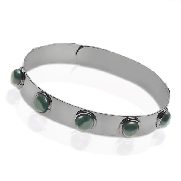 Round Cut Malachite Bracelet 7.5": • Genuine malachite• Setting: Adhesive/ bezel• Measurement: 7.5" L • Pewter base• Disclaimer: Gemstones may feature inclusions or imperfections and the images are e