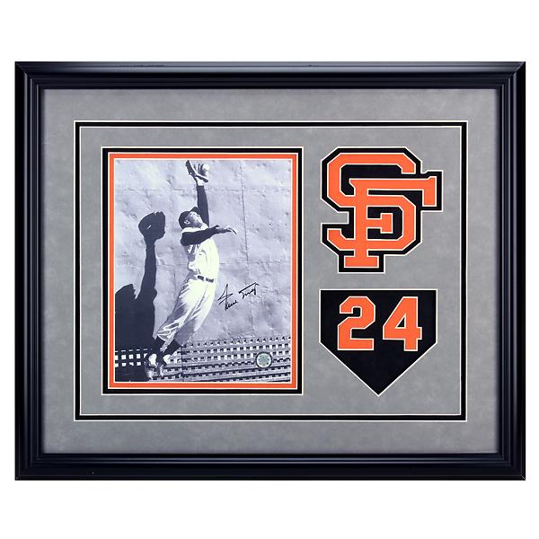 Willie Mays San Francisco Giants Signed GFA: Willie Mays, the Say Hey Kid, played with enthusiasm and exuberance while excelling in all phases of the game -- hitting for average and power, fielding, throwing and baserunning. Willie Mays' unquest