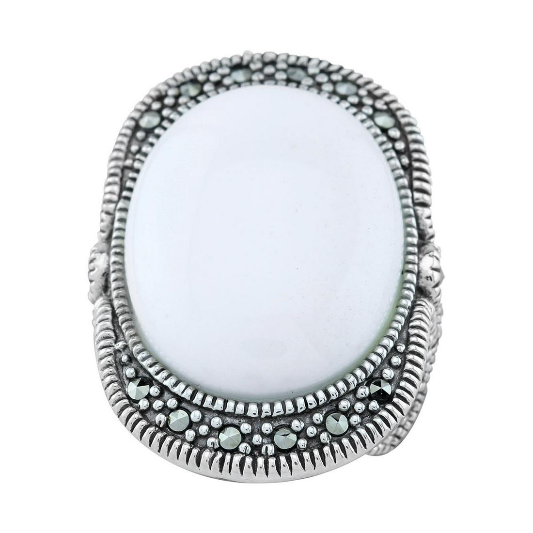 Sterling Silver Oval Agate & Marcasite Ring-SZ 8: One genuine pristine White Agate gemstone cabochon sits in a north-south orientation at the center surrounded by smoldering grey marcasites that spill over onto the contoured sides of the setting. Rop