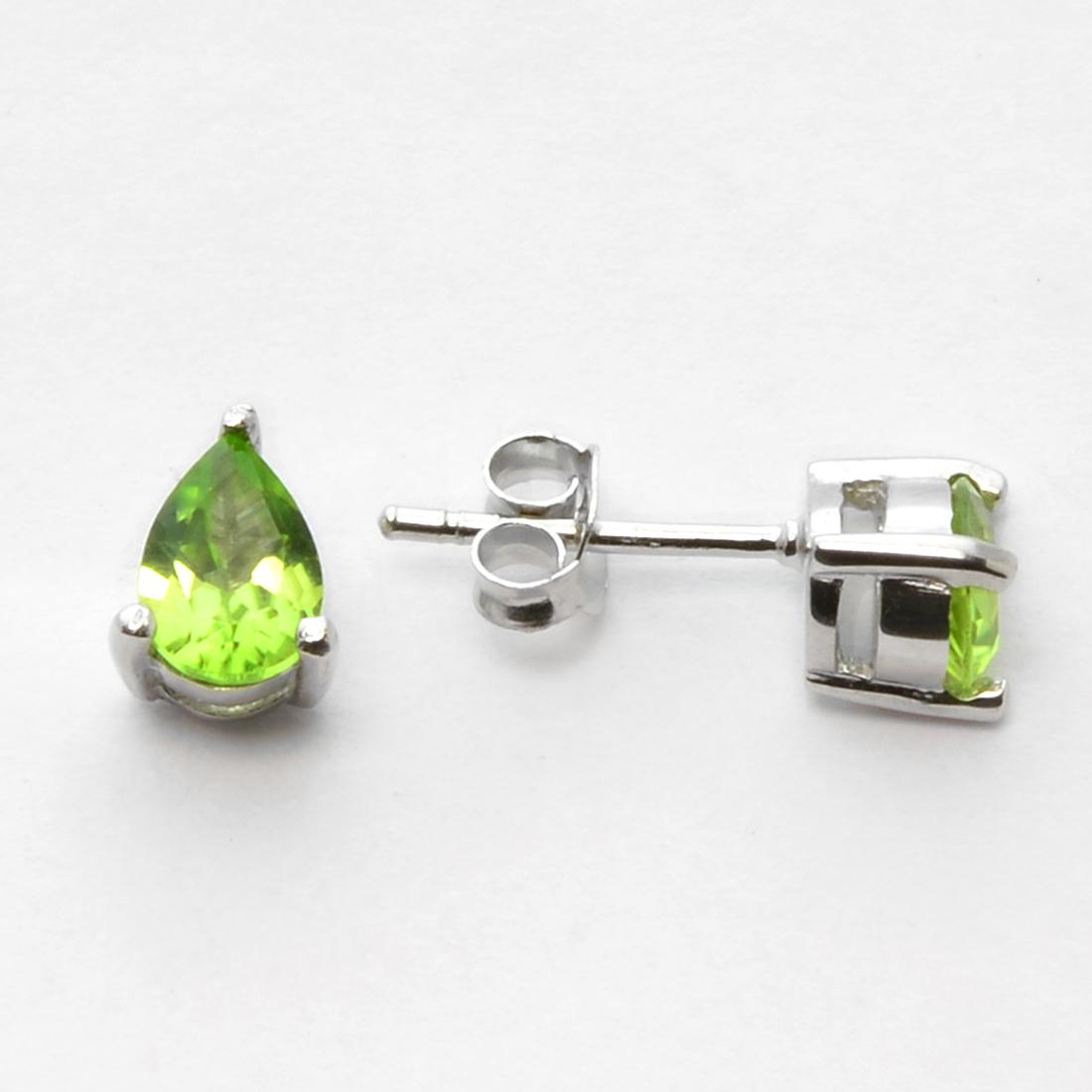 Sterling Silver Pear Shape Peridot Stud Earrings: Sterling Silver Pear Shape Peridot Stud Earrings
