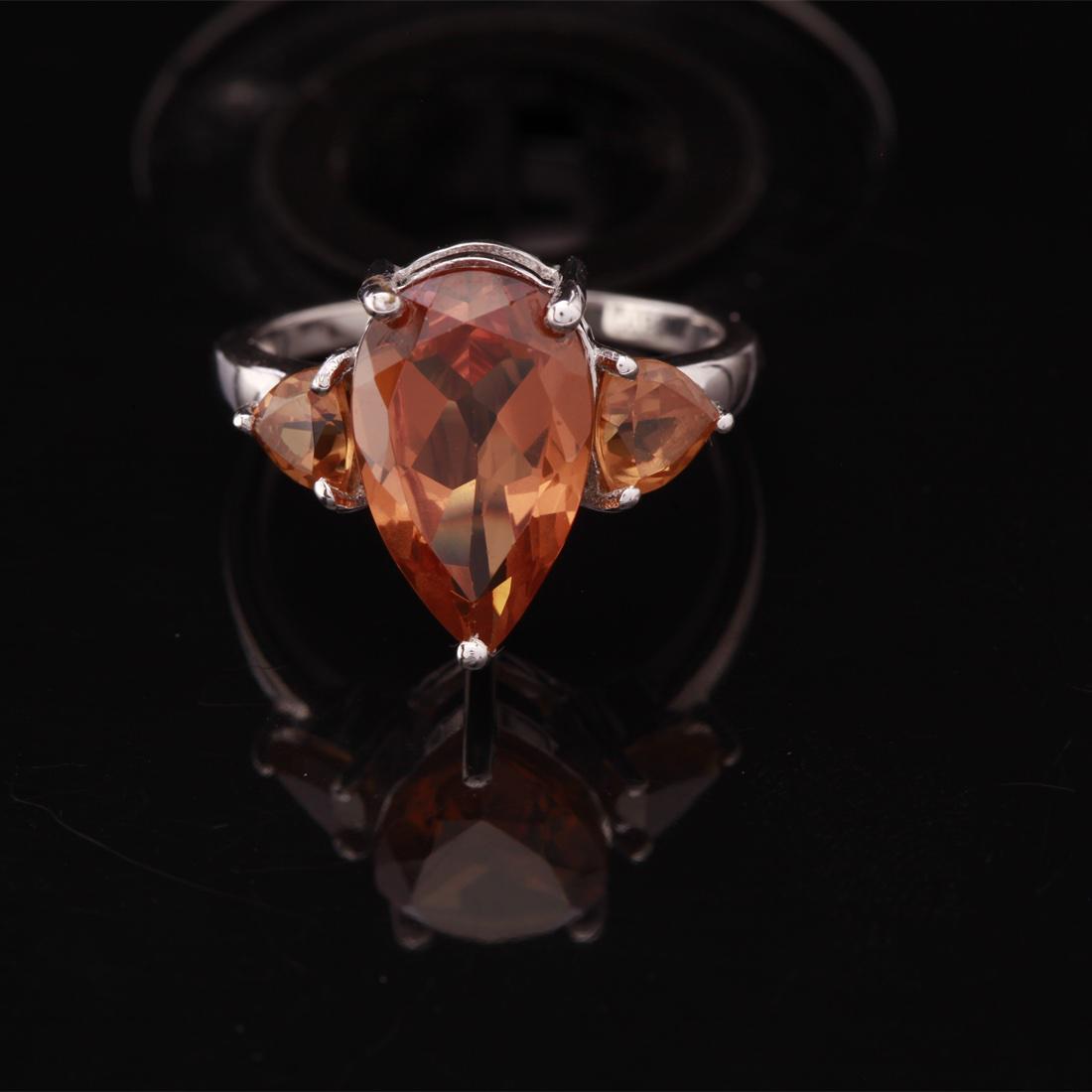 Size 9 Sterling Slv Color Changing Stone Ring (1 of 3)