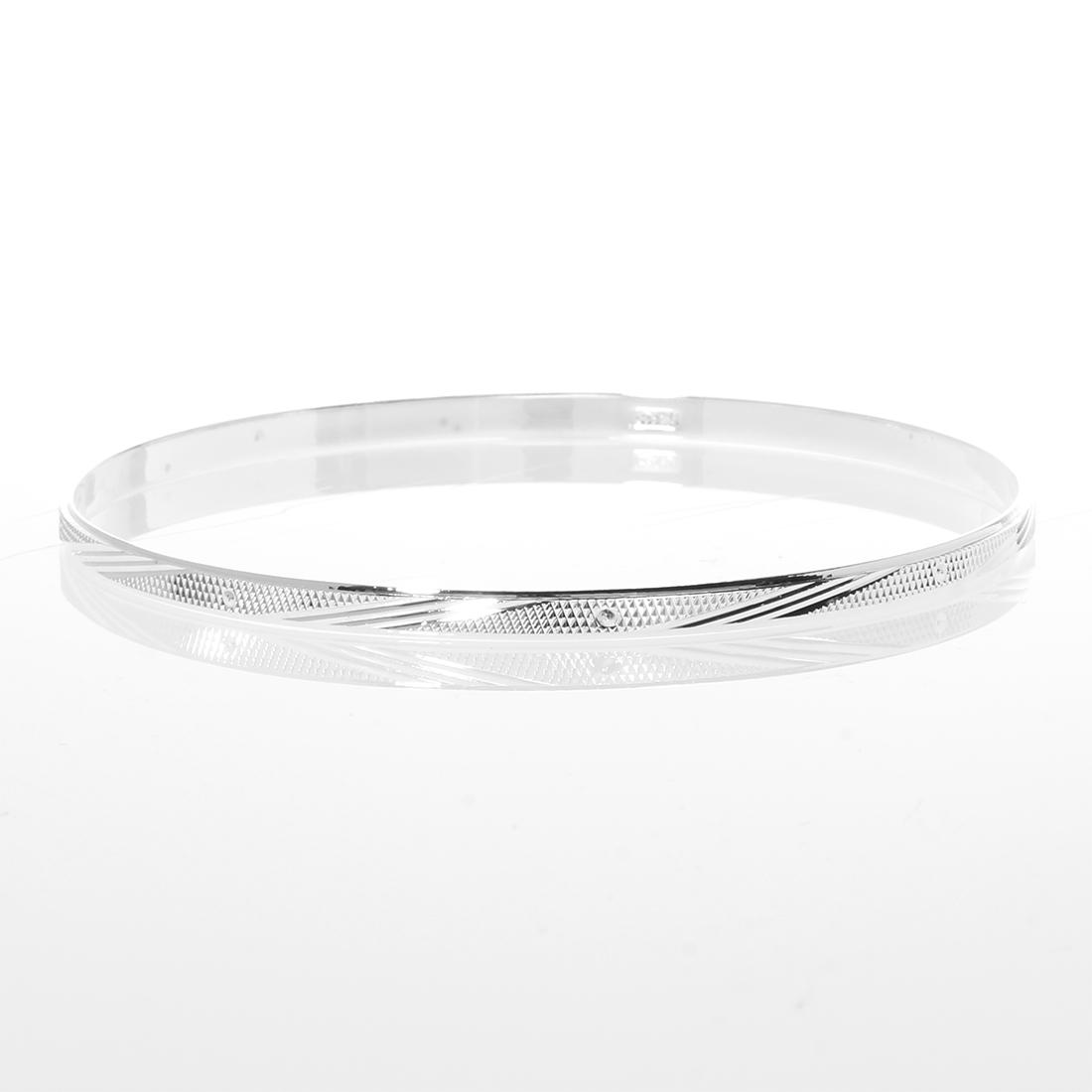 Sterling Silver Diamond cut Bangle 8.25" (1 of 1)
