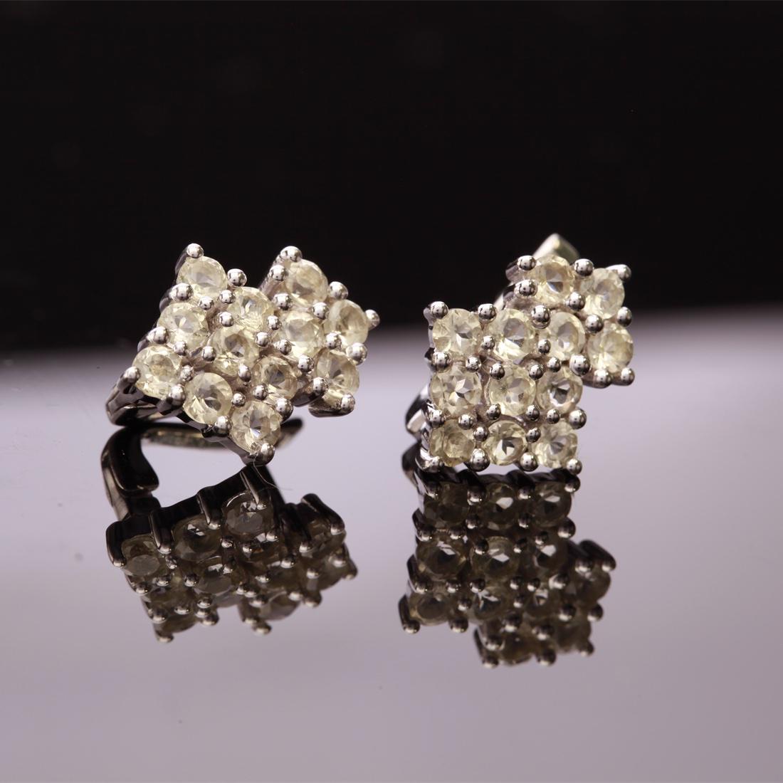 Sterling Silver Lemon Quartz Latchback Earrings: Sterling Silver Lemon Quartz Latchback Earrings • Metal: Sterling Silver • Stone: Lemon Quartz • Dimensions: 17.7X14 Mm • Total Weight: 4.99 Grs • Backing: Latch Back 