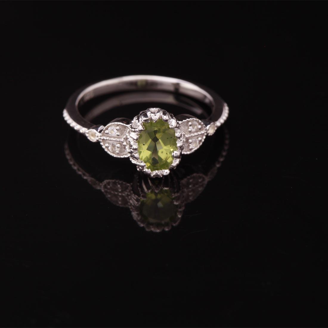 Size 7.5 Peridot&White Topaz Sterling Silver Ring (1 of 3)