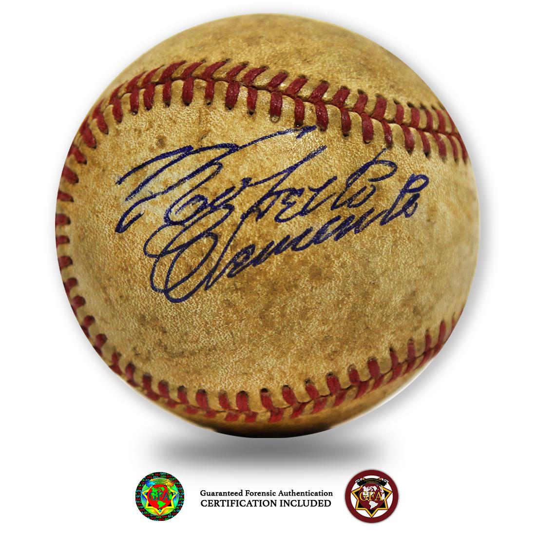 ROBERT CLEMENTE SIGNED RED STITCHED BASEBALL: Roberto Clemente(August 18, 1934â€“December 31, 1972).Roberto Clemente signed Unmarked Red Stitched Baseball. Signed Largely and Boldly in blue ink on the side panel. The ball is cream colored an