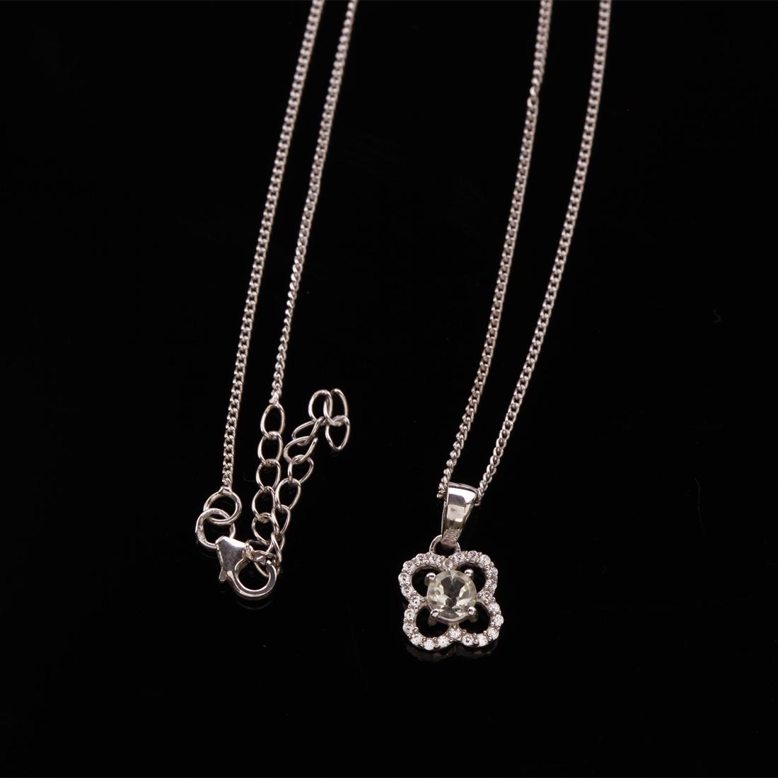 Quatrefoil Green Amethyst Pendant W/ Chain: Quatrefoil Green Amethyst Pendant W/ Chain • Metal: Sterling Silver • Stone: (1)5Mm-Green Amethyst & White Zircon • Dimensions: 17.78X10.43Mm • Total Weight: 4.06 Grs • C