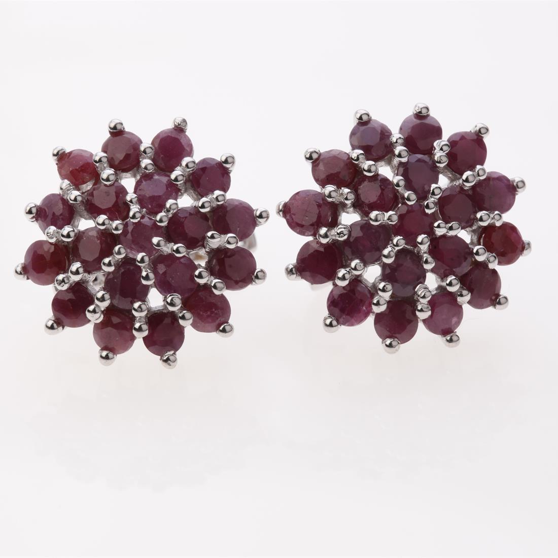 Cluster Indian Ruby Latchback Silver Earrings (1 of 2)