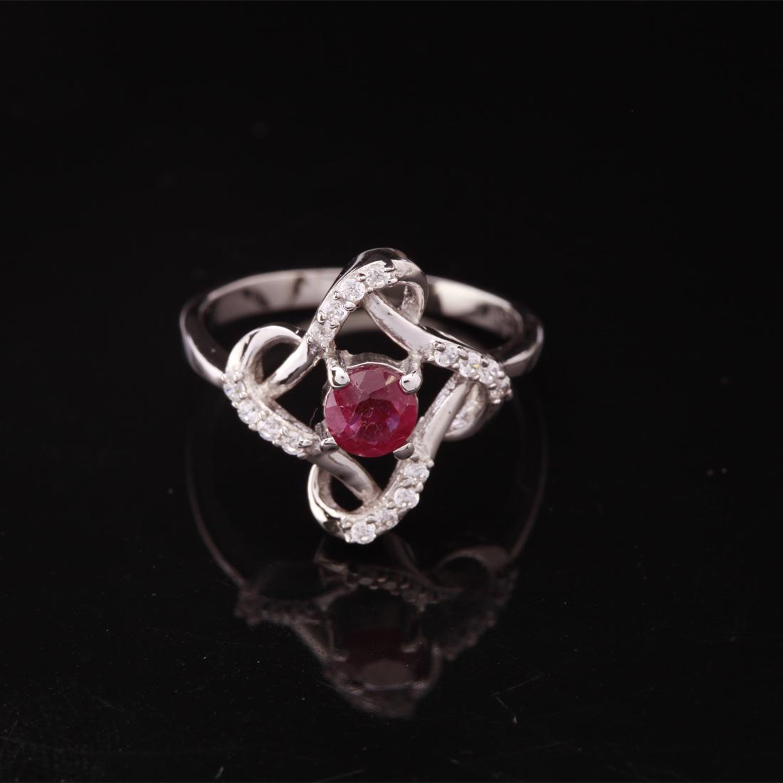Size 6.75 Sterling Silver Ruby Red Glass Ring (1 of 3)