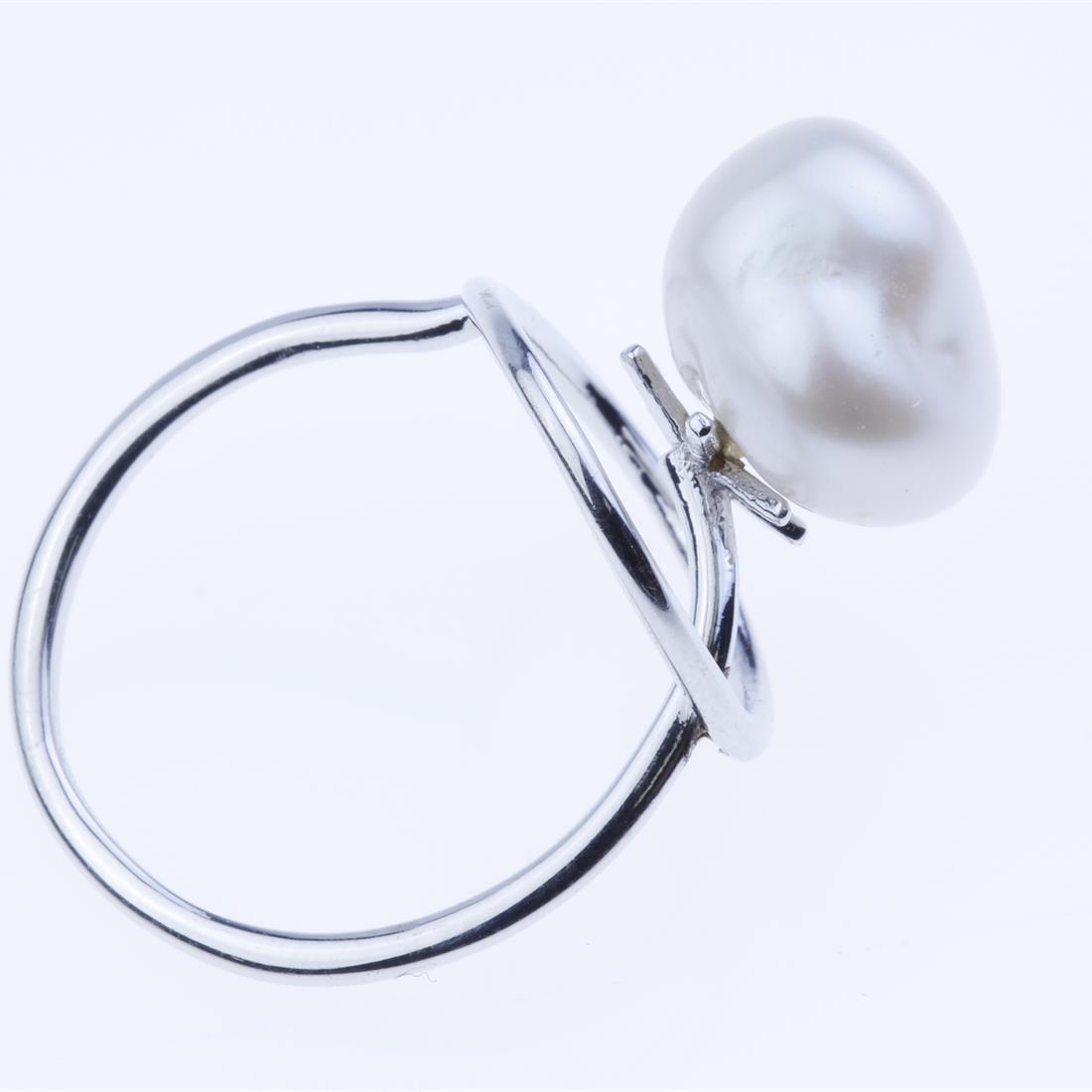 Size 6.5 Sterling Silver Pearl Ring (1 of 2)