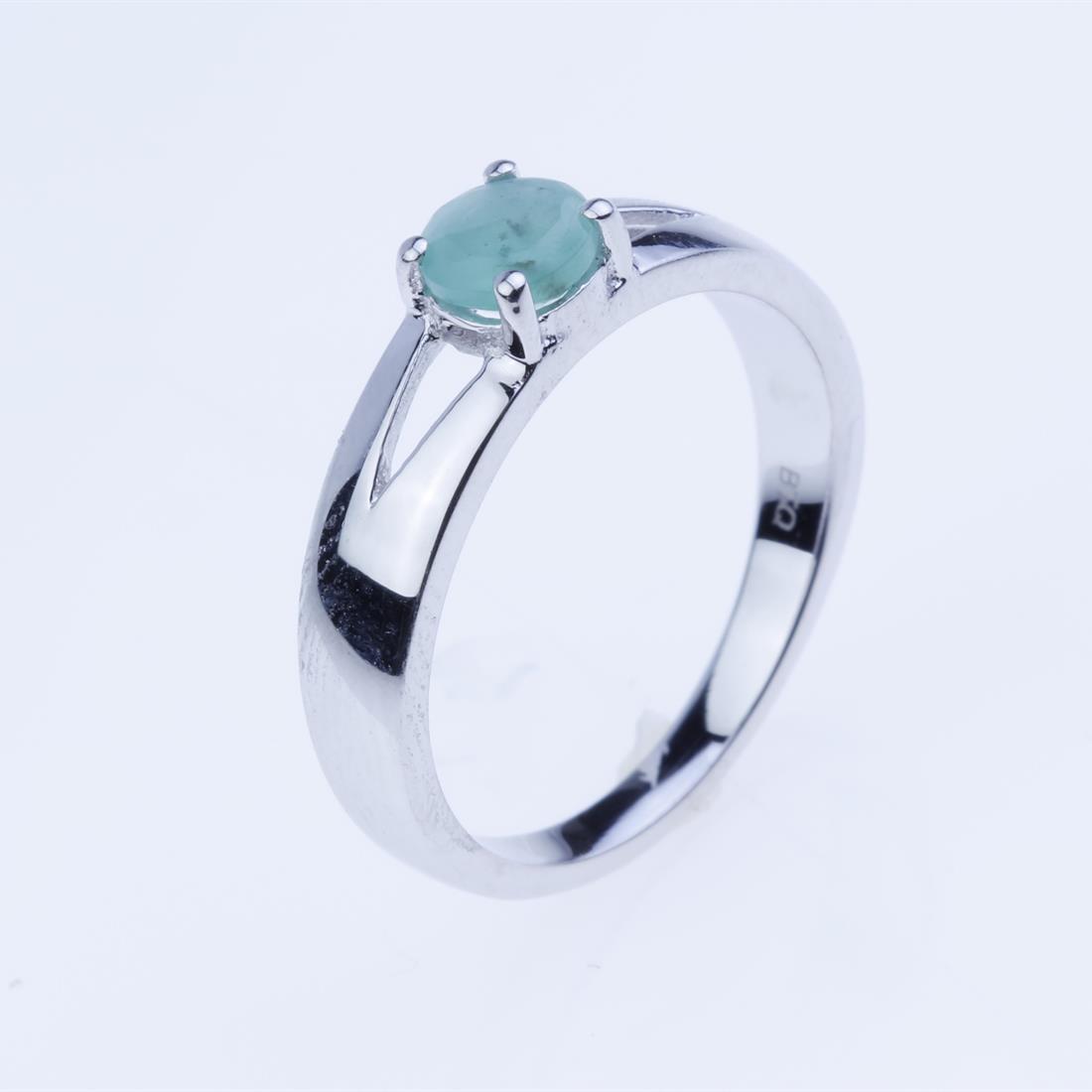 Size 8.5 Sterling Silver Emerald Ring (1 of 2)