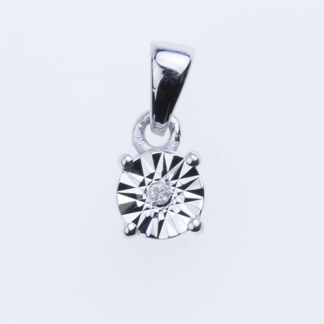 Diamond Cut Round Shape Diamond Silver Pendant (1 of 2)