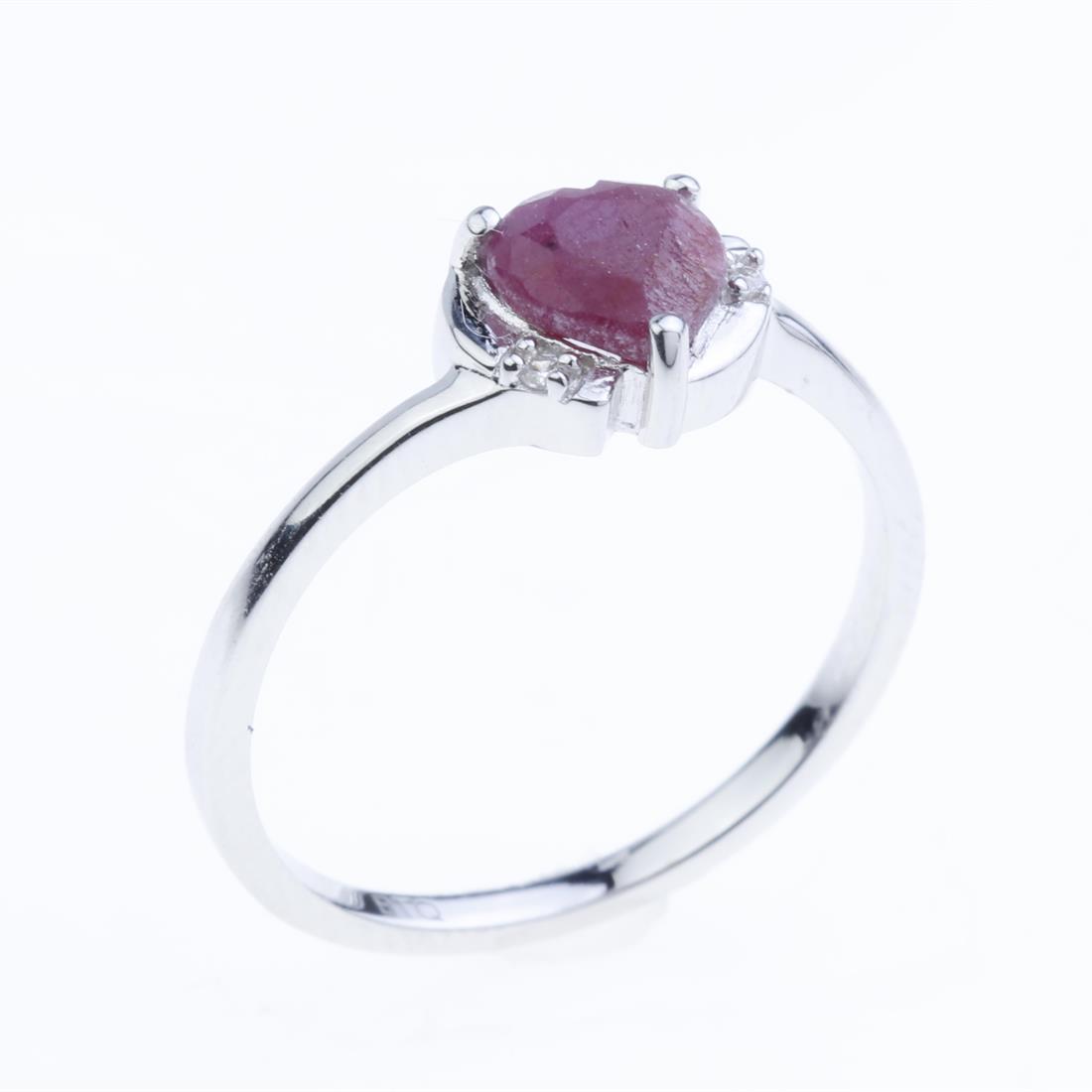 Sz 7 Heart Shape Indian Ruby Zircon Sterling Ring (1 of 2)