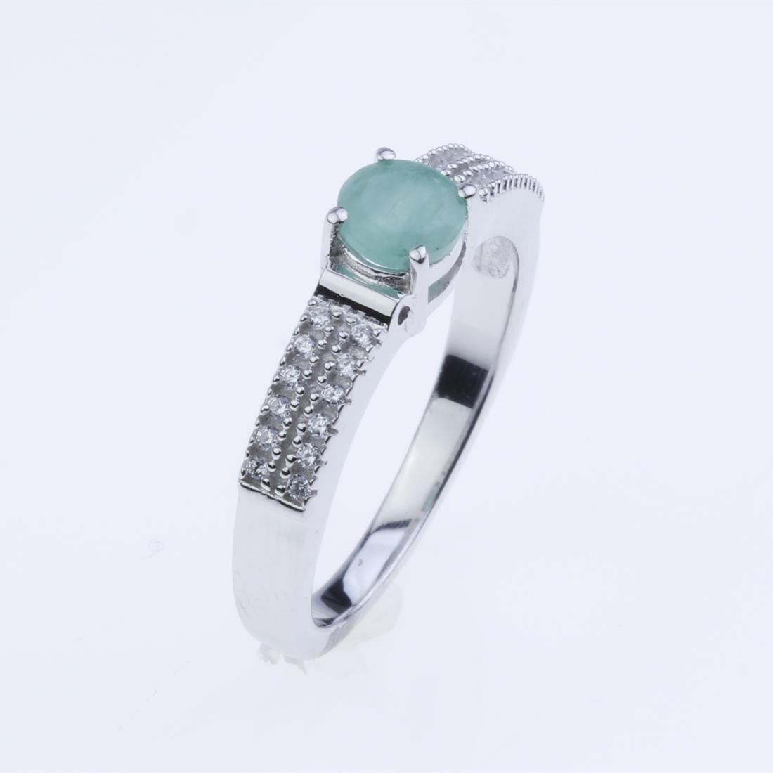 Size 8.5 Emerald & Zircon Two Row Silver Ring: Size 8.5 Emerald & Zircon Two Row Silver Ring • Metal: Sterling Silver • Stone: 5Mm Round Emerald , Zircon • Width : 5.2 Mm • Appx Weight: 2.97 Grams • Finish: Rhodium