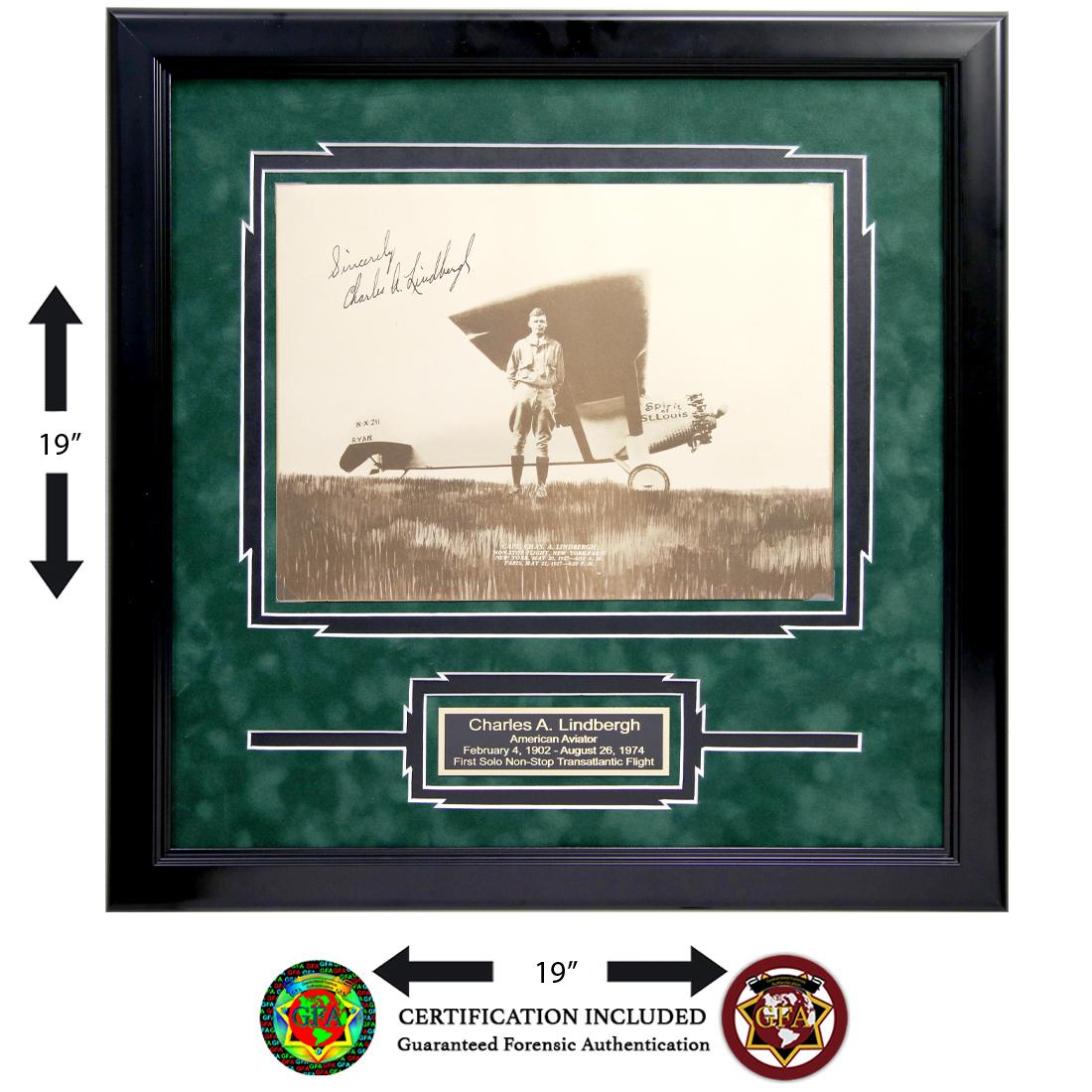 Charles Lindbergh Signed Black & White Photo (1 of 3)