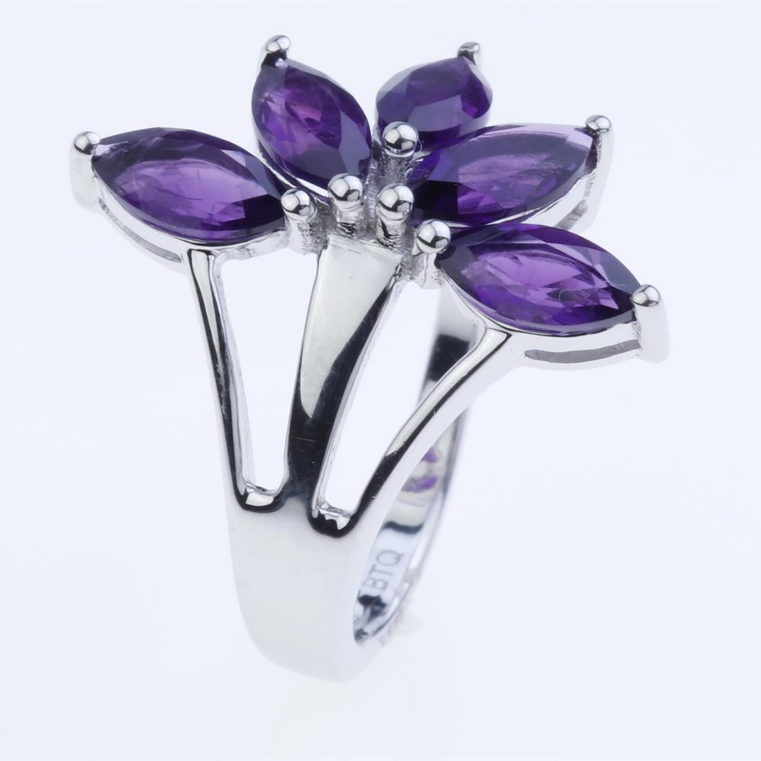 Sz 7.5 Marquise African Amethyst Silver Ring (1 of 2)