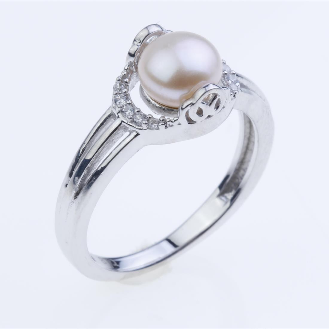 Size 7.5 Sterling Silver Pearl Split Ring (1 of 2)