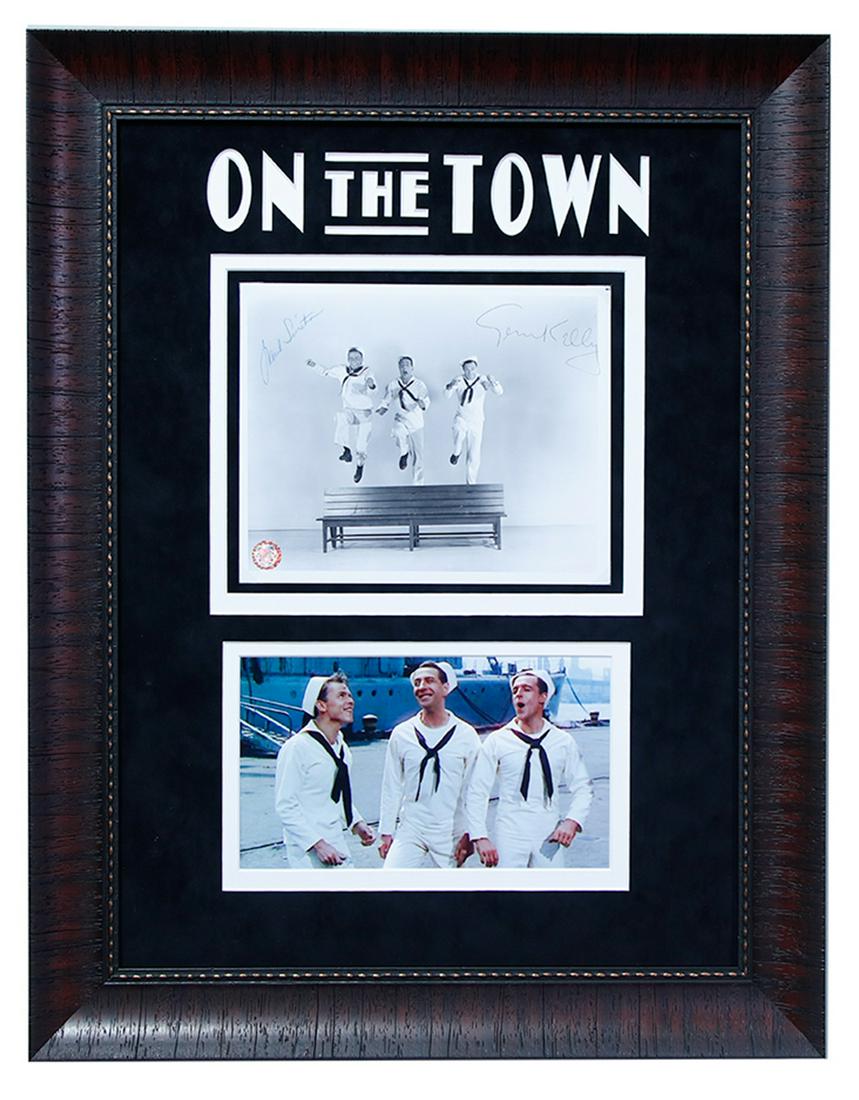 FRANK SINATRA AND GENE KELLY SIGNED B&W PHOTO (1 of 4)