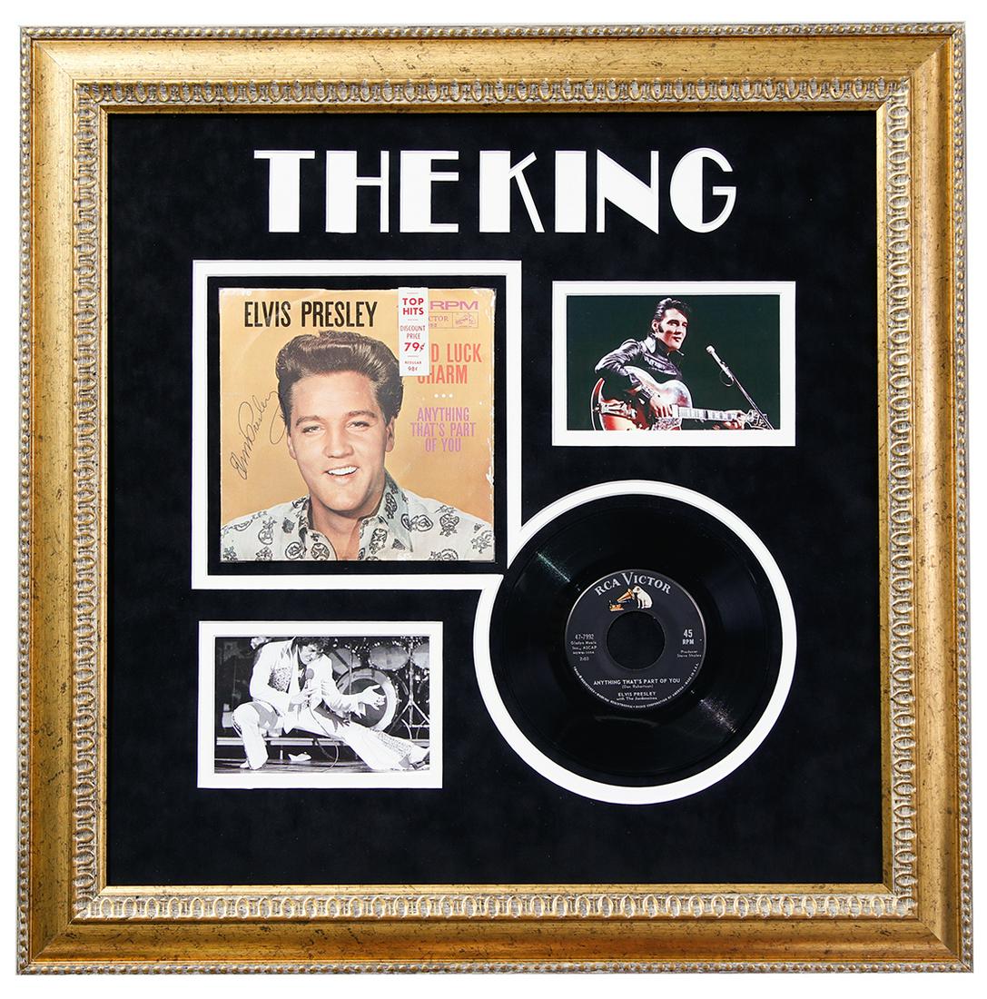 Elvis Presley Signed 45 Single "Good Luck Charm" (1 of 4)