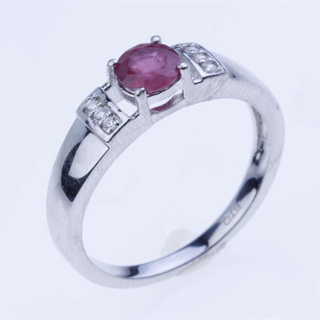 Size 8.5 Silver Ruby Glass Filled & Zircon Ring (1 of 2)