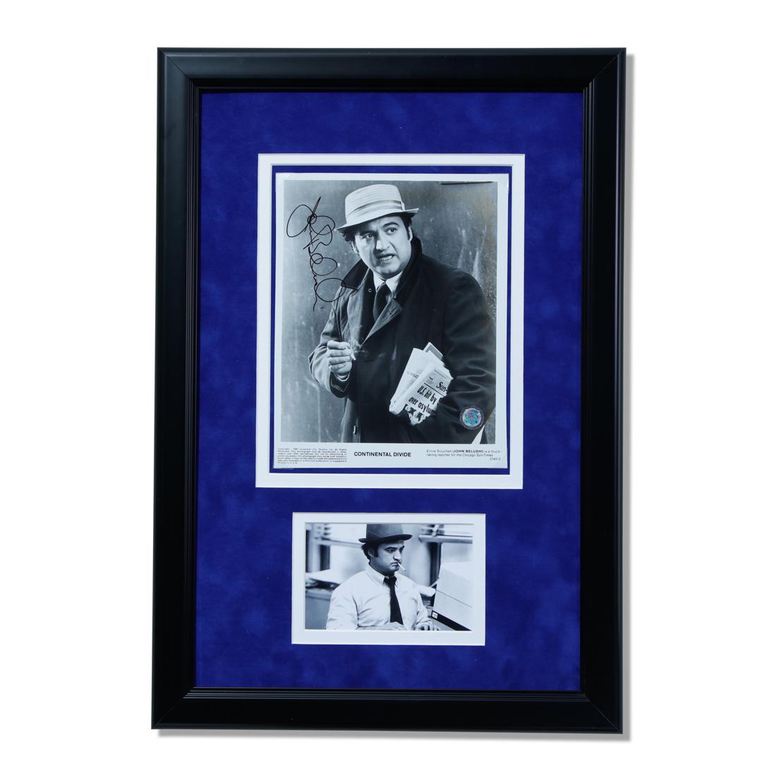 JOHN BELUSHI SIGNED BLACK AND WHITE PHOTOGRAPH (1 of 4)