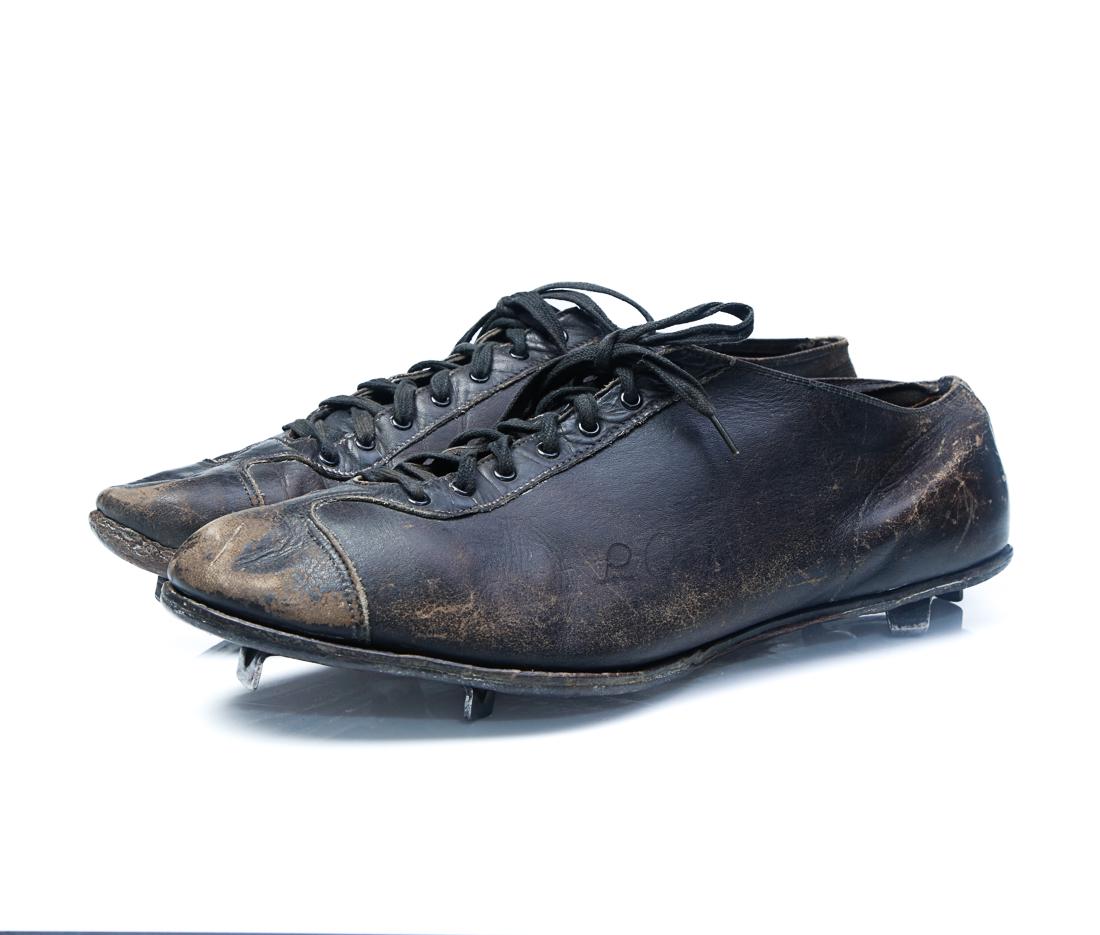 Old cheap baseball cleats